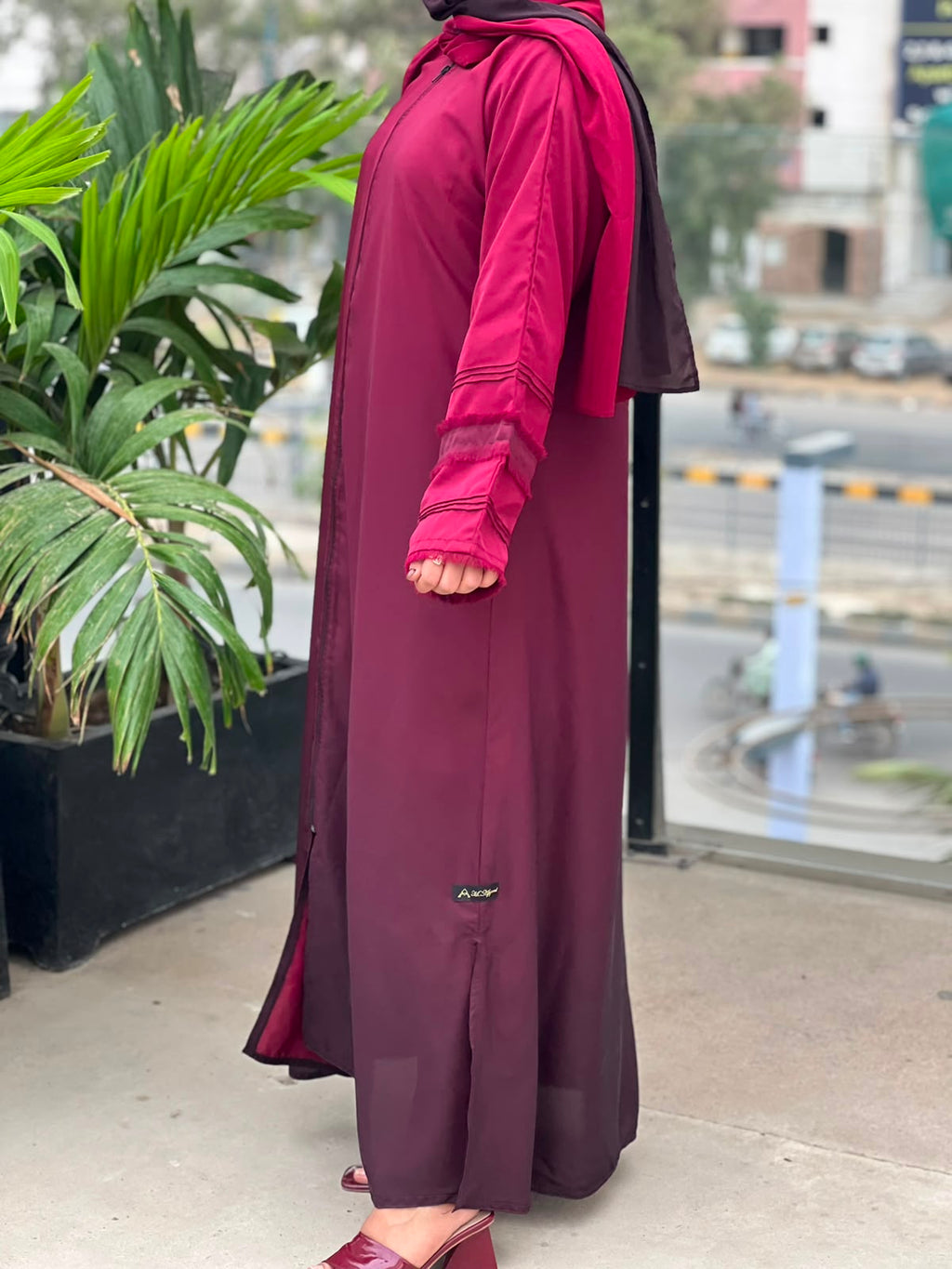 Maroon Double-Shaded Korean Nidha Abaya with Elegant Ombre Design and Stitch Detailing